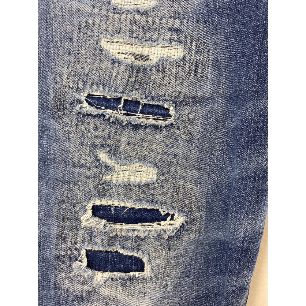 Maurices Cropped Jeans Women Sz 18 Distress Destroyed Denim Raw Hem Embroidered - Picture 3 of 13